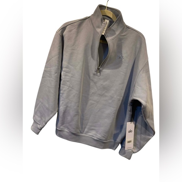 ALO Yoga Tops - NWT Alo Yoga accolade 1/4 zip pullover WINTER FROST Size XS